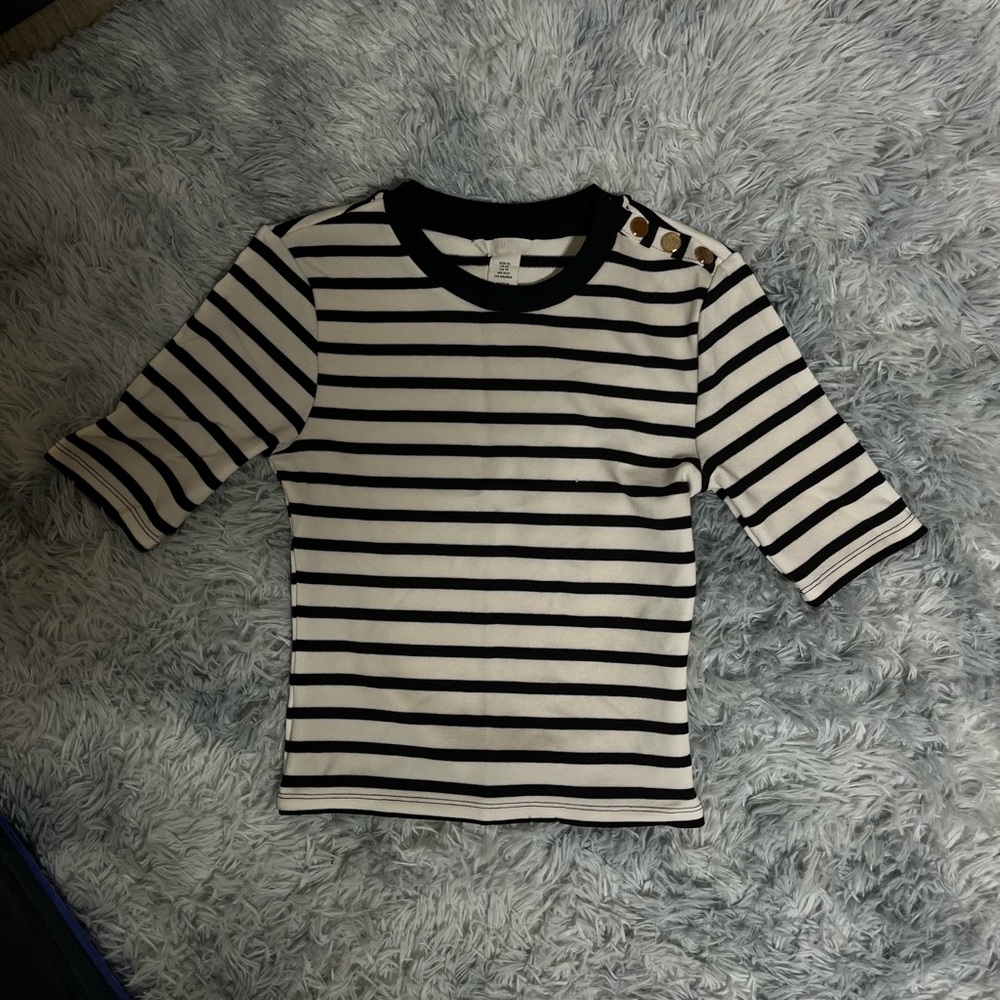 H&M Black and White Striped Short Sleeve Tee